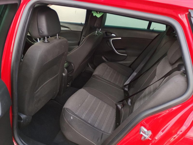 VAUXHALL INSIGNIA