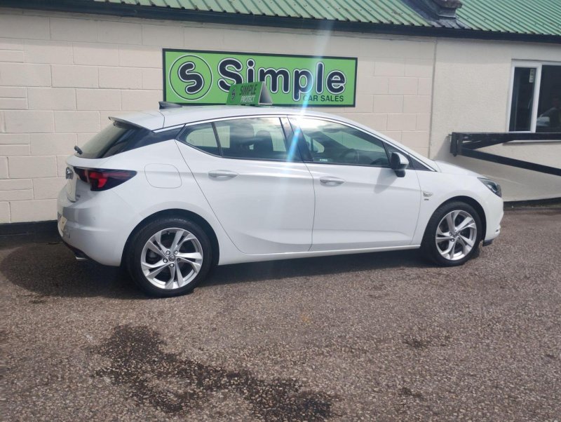 VAUXHALL ASTRA