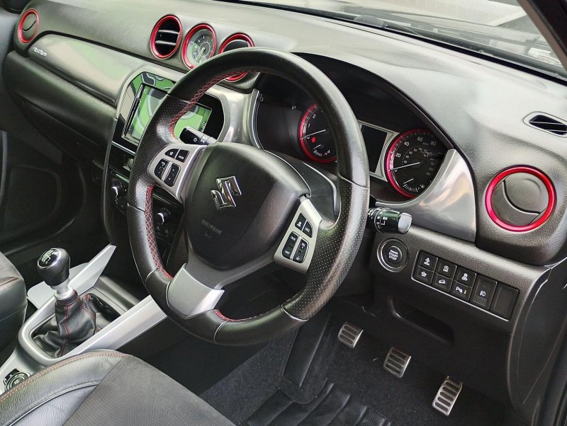 SUZUKI VITARA