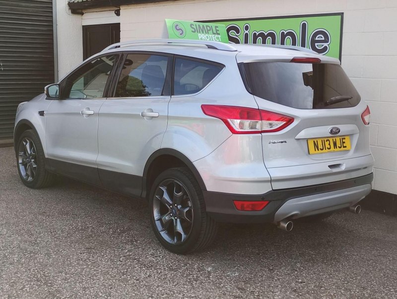 FORD KUGA