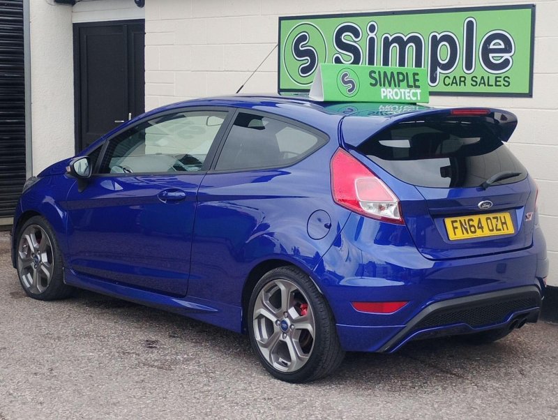 FORD FIESTA