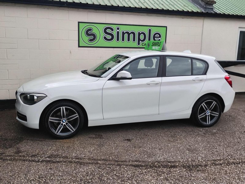 BMW 1 SERIES