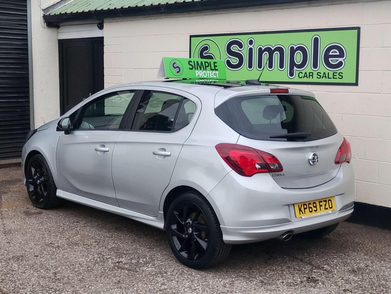 VAUXHALL CORSA